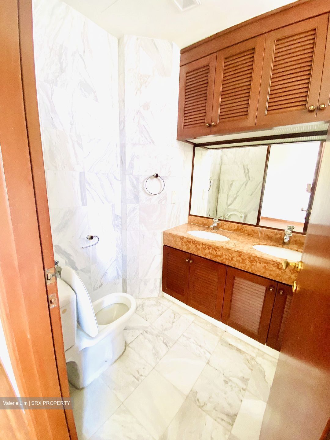 Richmond Park (D9), Condominium #343130701